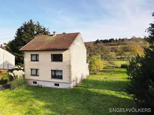 Foto - Haus zum Kaufen in Mandelbachtal 249.000,00 € 153 m²