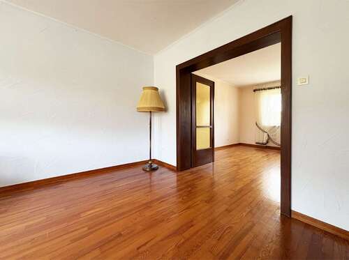 Foto - Haus zum Kaufen in Mandelbachtal 249.000,00 € 153 m²