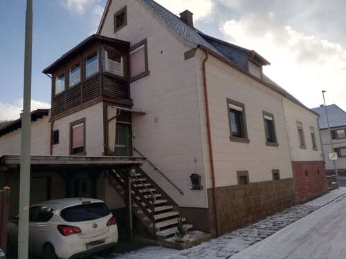 Foto - Haus zum Kaufen in Hauptstuhl 199.000,00 € 170 m²