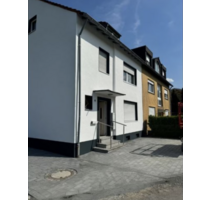 Haus zum Kaufen in Dormagen 530.000,00 € 149 m²