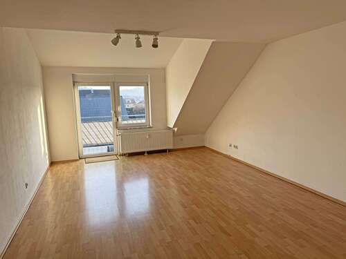 Foto - Wohnung zum Mieten in Östringen 1.200,00 € 89.9 m²