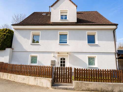 Foto - Haus zum Kaufen in Kupferberg 80.000,00 € 118 m²
