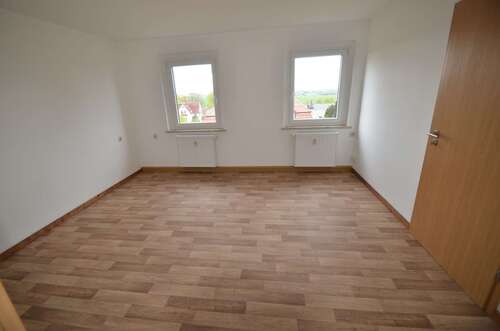 Foto - Wohnung zum Mieten in Hohenstein-Ernstthal 280,00 € 50.78 m²