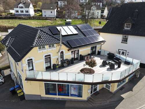 Foto - Haus zum Kaufen in Werdohl Kleinhammer 548.000,00 € 118 m²