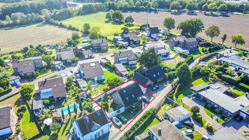 Foto - Haus zum Kaufen in Neukirchen-Vluyn 669.000,00 € 160 m²