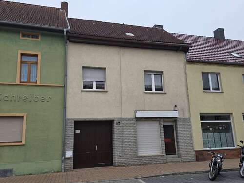 Foto - Haus zum Kaufen in Jeßnitz 95.000,00 € 100 m²