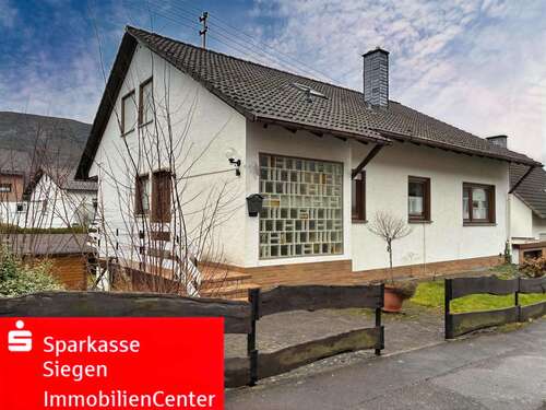 Foto - Haus zum Kaufen in Siegen 290.000,00 € 173 m²