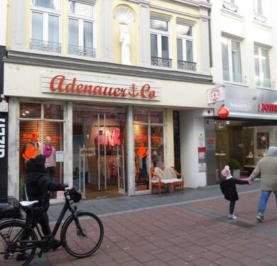 Foto - Einzelhandel in Bonn 5.000,00 € 135 m²