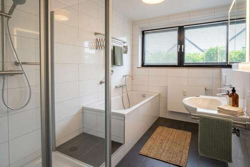 Foto - Wohnung zum Mieten in Leverkusen 1.600,00 € 124.86 m²