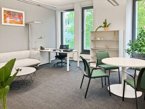 Foto - Büro in Hamburg 939,00 € 23 m² - 939,00&nbsp;EUR Kaltmiete, ca.&nbsp; 23,00&nbsp;m&sup2;