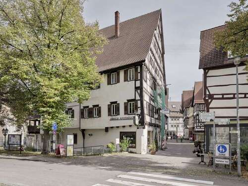 Foto - Haus zum Kaufen in Bad Urach 495.000,00 € 445 m²