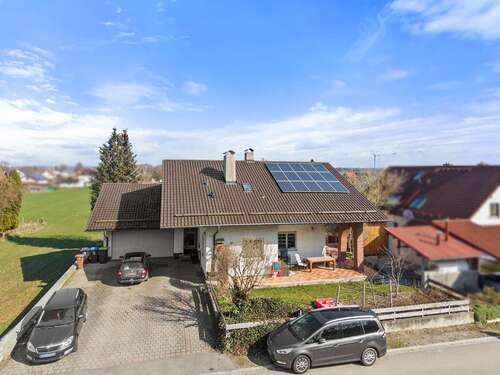 Foto - Haus zum Kaufen in Wiedergeltingen 790.000,00 € 245 m²