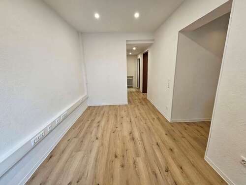 Foto - Büro in Bremen 450,00 € 50 m² - 450,00&nbsp;EUR Kaltmiete, ca.&nbsp; 50,00&nbsp;m&sup2;