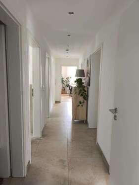 Foto - Wohnung zum Mieten in Buch am Erlbach 1.050,00 € 95 m²