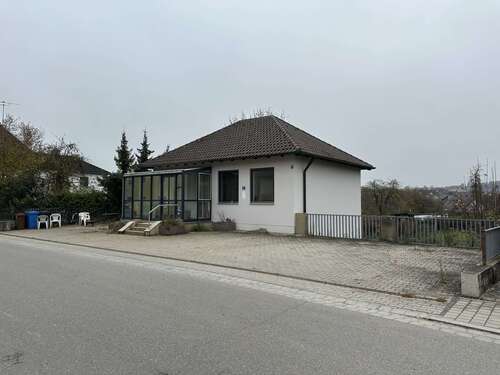 Foto - Haus zum Kaufen in Wildenberg 237.000,00 € 135 m²