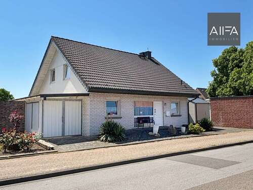 Foto - Haus zum Kaufen in Niederkrüchten-Elmpt 469.000,00 € 124 m²