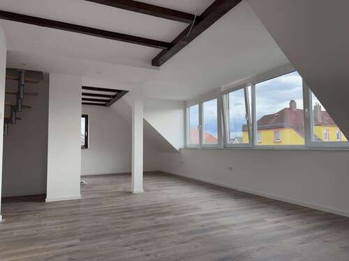Foto - Wohnung zum Mieten in Amberg 997,00 € 95 m²