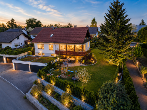 Foto - Haus zum Kaufen in Erbach 849.000,00 € 226.89 m²