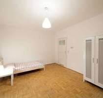 WG-Zimmer in München 975,00 € 17 m²