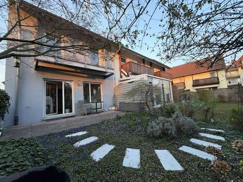 Foto - Haus zum Kaufen in Neulußheim 495.000,00 € 140 m²