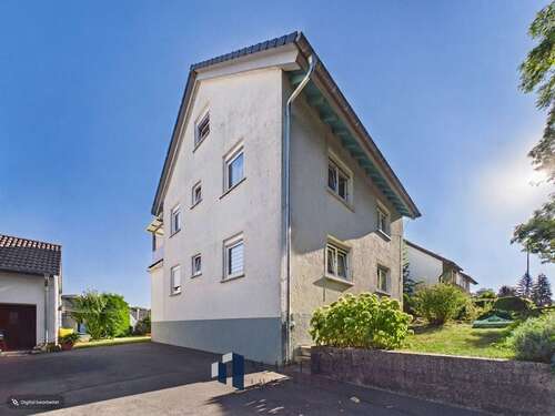 Foto - Haus zum Kaufen in Sachsenheim Großsachsenheim 439.000,00 € 170 m²