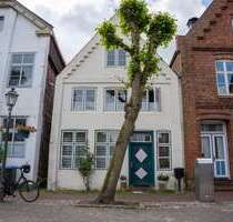 Haus zum Kaufen in Krempe 259.000,00 € 167.39 m²