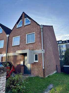 Foto - Haus zum Kaufen in Düsseldorf-Unterbach 530.000,00 € 125 m²