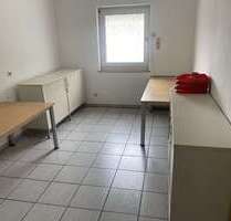 Büro in Overath 200,00 € 14 m² - 200,00&nbsp;EUR Kaltmiete, ca.&nbsp; 14,00&nbsp;m&sup2; in Overath (PLZ: 51491)