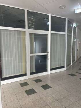Foto - Einzelhandel in Neubrandenburg 350,00 € 64.72 m²