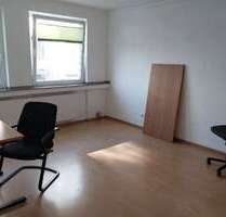 Büro in Köln 360,00 € 26 m² - 360,00 EUR Kaltmiete, ca.  26,00 m² in Köln (PLZ: 51063)