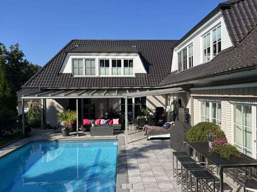 Foto - Haus zum Kaufen in Burgwedel 2.850.000,00 € 480 m²