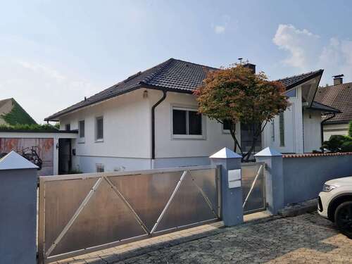 Foto - Haus zum Kaufen in Breisach 1.400.000,00 € 270 m²