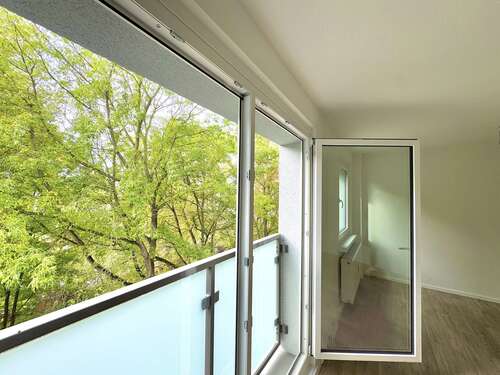 Foto - Wohnung zum Mieten in Halle 470,00 € 55.29 m²