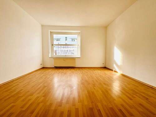 Foto - Wohnung zum Mieten in Chemnitz 823,00 € 117.52 m²