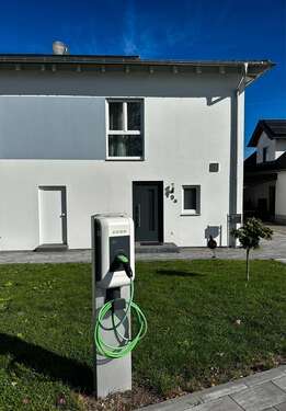 Foto - Wohnung zum Mieten in Grafschaft 1.590,00 € 130 m²