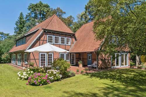 Foto - Haus zum Kaufen in Wedemark OT Bissendorf-Wietze 1.200.000,00 € 269 m²