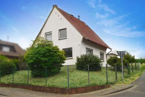 Foto - Haus zum Kaufen in Königswinter Pleiserhohn 328.000,00 € 93 m²