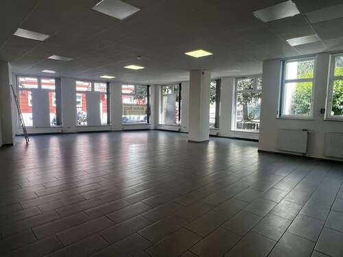 Foto - Einzelhandel in Kempten (Allgäu) 2.380,00 € 106 m²