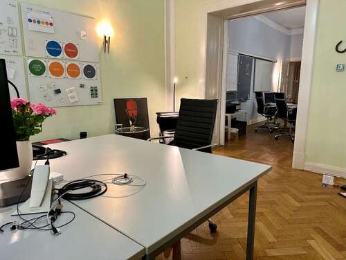 Foto - Büro in Berlin 320,00 € 4 m² - 320,00&nbsp;EUR Kaltmiete, ca.&nbsp; 4,00&nbsp;m&sup2;