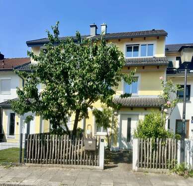 Foto - Haus zum Kaufen in München 950.000,00 € 136 m²
