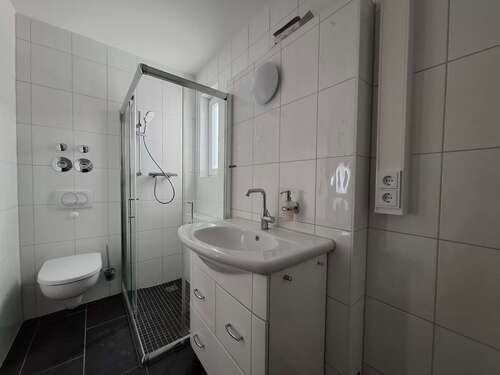 Foto - Wohnung zum Mieten in Berlin 561,44 € 63.86 m²