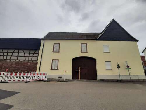 Foto - Haus zum Kaufen in Herxheimweyher 420.000,00 € 260 m²