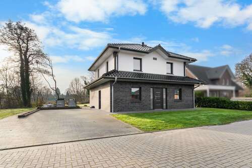 Foto - Haus zum Kaufen in Apen 398.000,00 € 127.9 m²