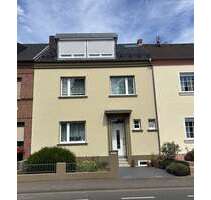 Haus zum Kaufen in Euskirchen-Kuchenheim 389.000,00 € 150 m²