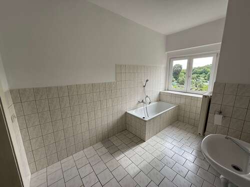 Foto - Wohnung zum Mieten in Plauen 290,00 € 54.15 m²