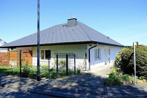 Foto - Haus zum Kaufen in Löhnberg 550.000,00 € 200 m²