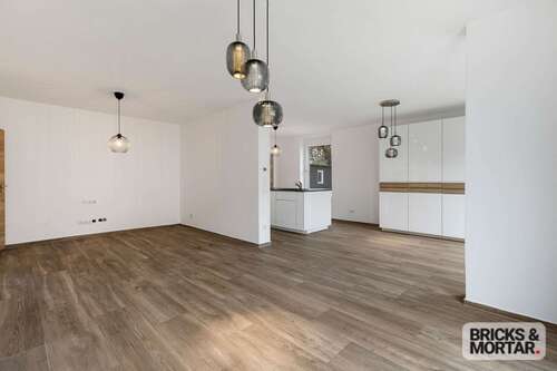 Foto - Haus zum Kaufen in Blindheim Unterglauheim 496.000,00 € 185.18 m²