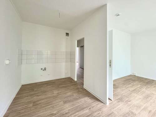 Foto - Wohnung zum Mieten in Halle 503,00 € 59.11 m²