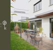 Haus zum Mieten in Steinbach (Taunus) 3.100,00 € 193.8 m²