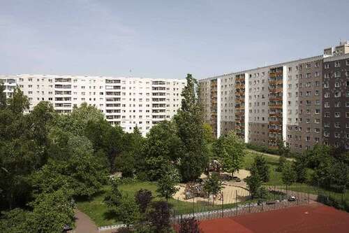 Foto - Wohnung zum Mieten in Berlin 382,00 € 50.63 m²